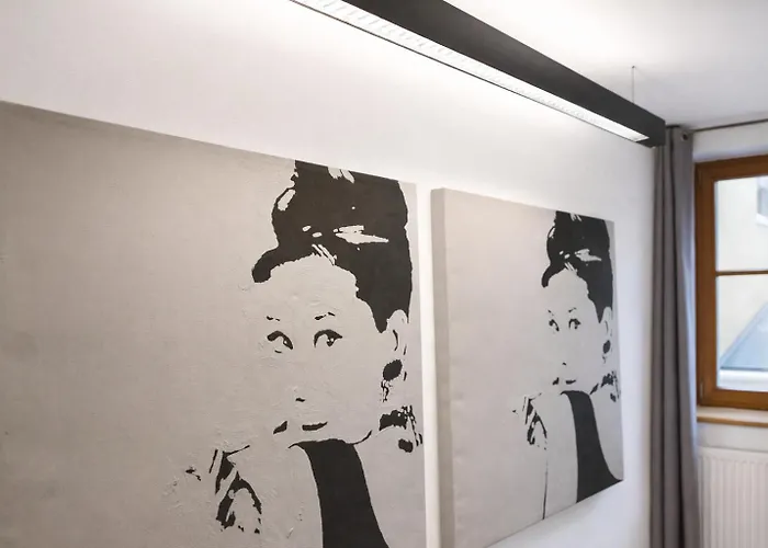 Апартаменты Dengg Down Town Deluxe